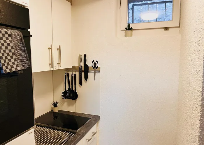 The Noble I I Castle Hill I * תון