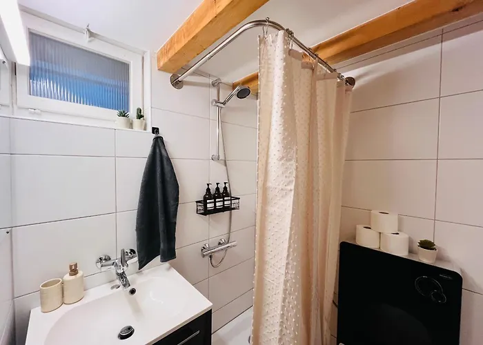 The Noble I I Castle Hill I Thun